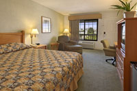 hotel accommodations in newport beach